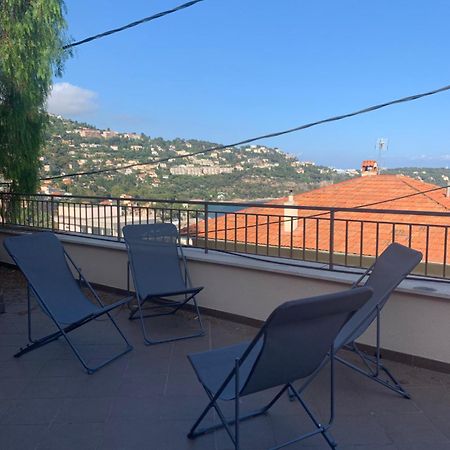 Roquebrune - Apercu Mer Экстерьер фото