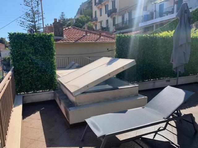 Roquebrune - Apercu Mer Экстерьер фото